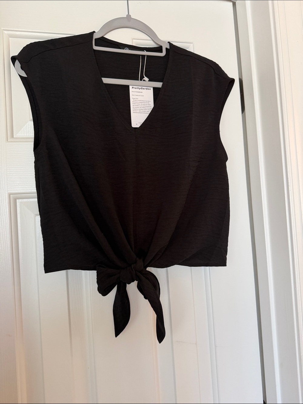 Black Tie-Front V-Neck  Top nwt